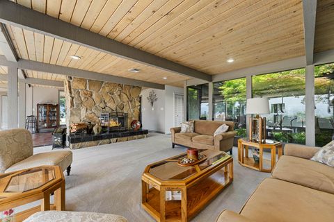 Tiny photo for 6048 Tolo Road, Central Point, OR 97502 (MLS # 220211709)