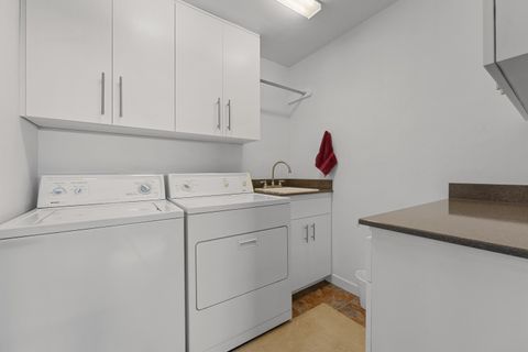 Tiny photo for 6048 Tolo Road, Central Point, OR 97502 (MLS # 220211709)