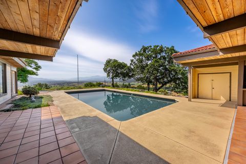 Tiny photo for 6048 Tolo Road, Central Point, OR 97502 (MLS # 220211709)