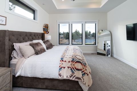Tiny photo for 62825 Montara Drive, Bend, OR 97701 (MLS # 220202320)
