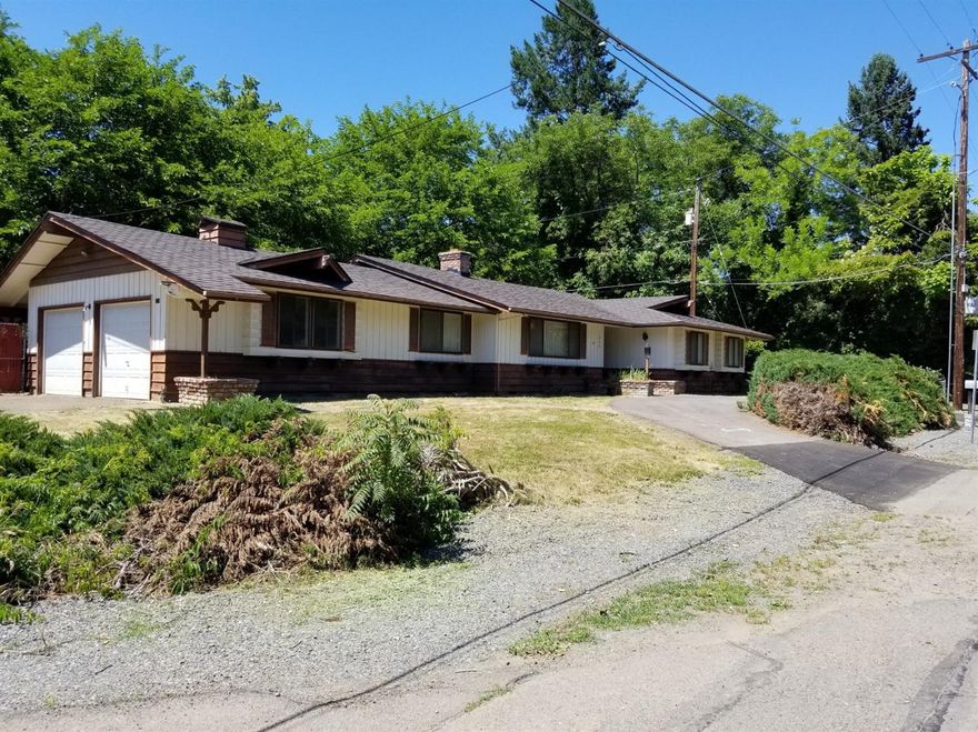 Prime location in Jacksonville! Tons of potential in this home that is just blocks away from the main downtown street. This house is full of charm but needs some updates and TLC. You will find 3 bedrooms, 2.5 baths, a large family room, and private backyard. This home is being sold As-Is and the price reflects the condition.