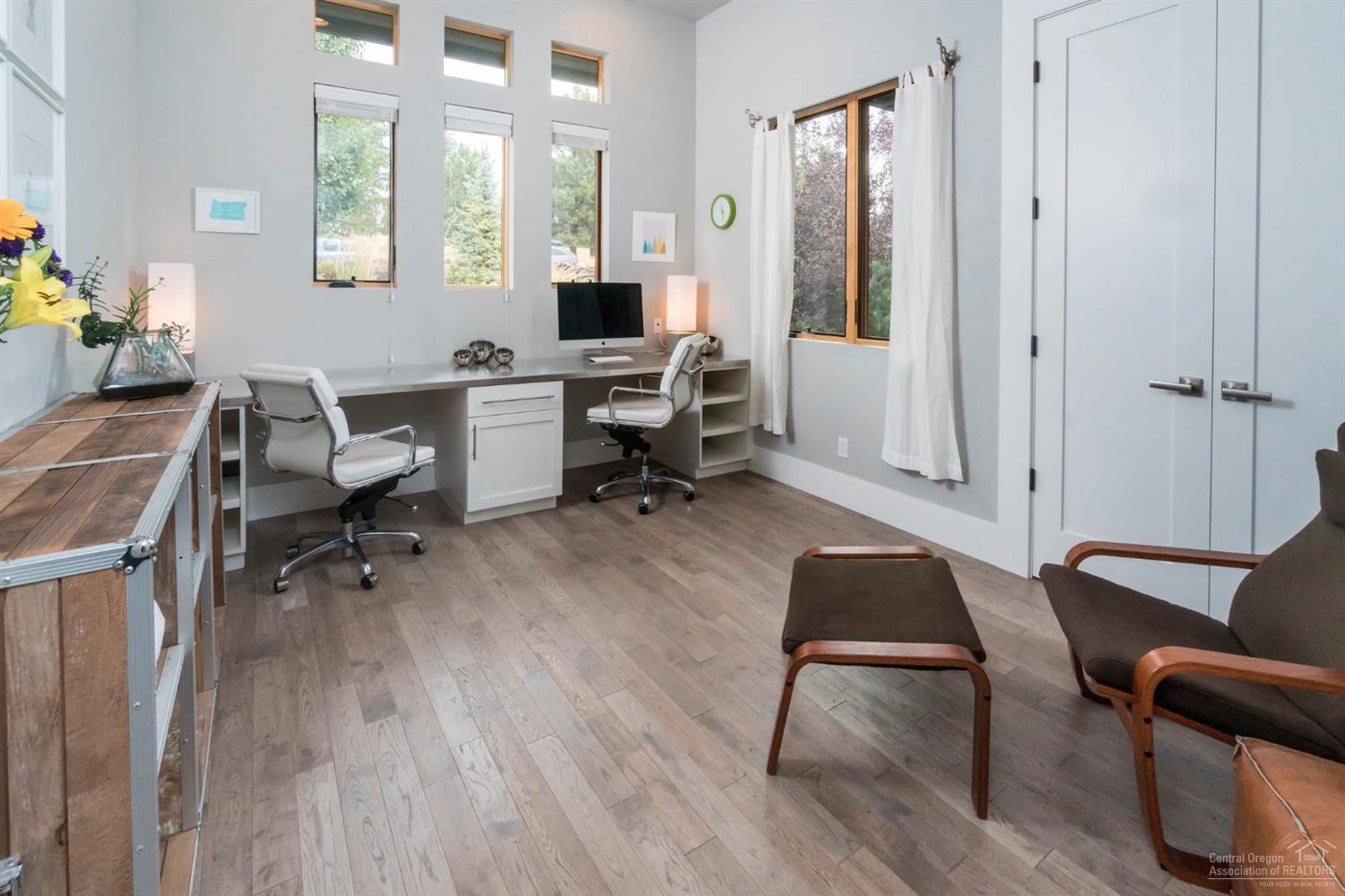 Skyliner Summit - Residential