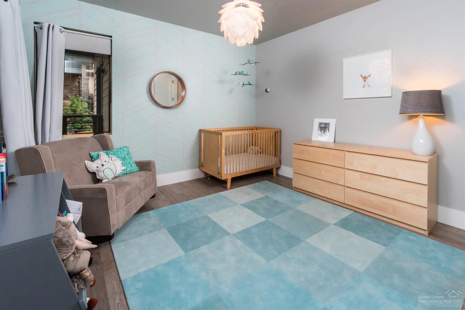 Skyliner Summit - Residential