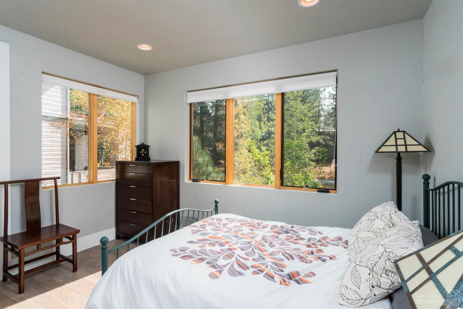 Skyliner Summit - Residential