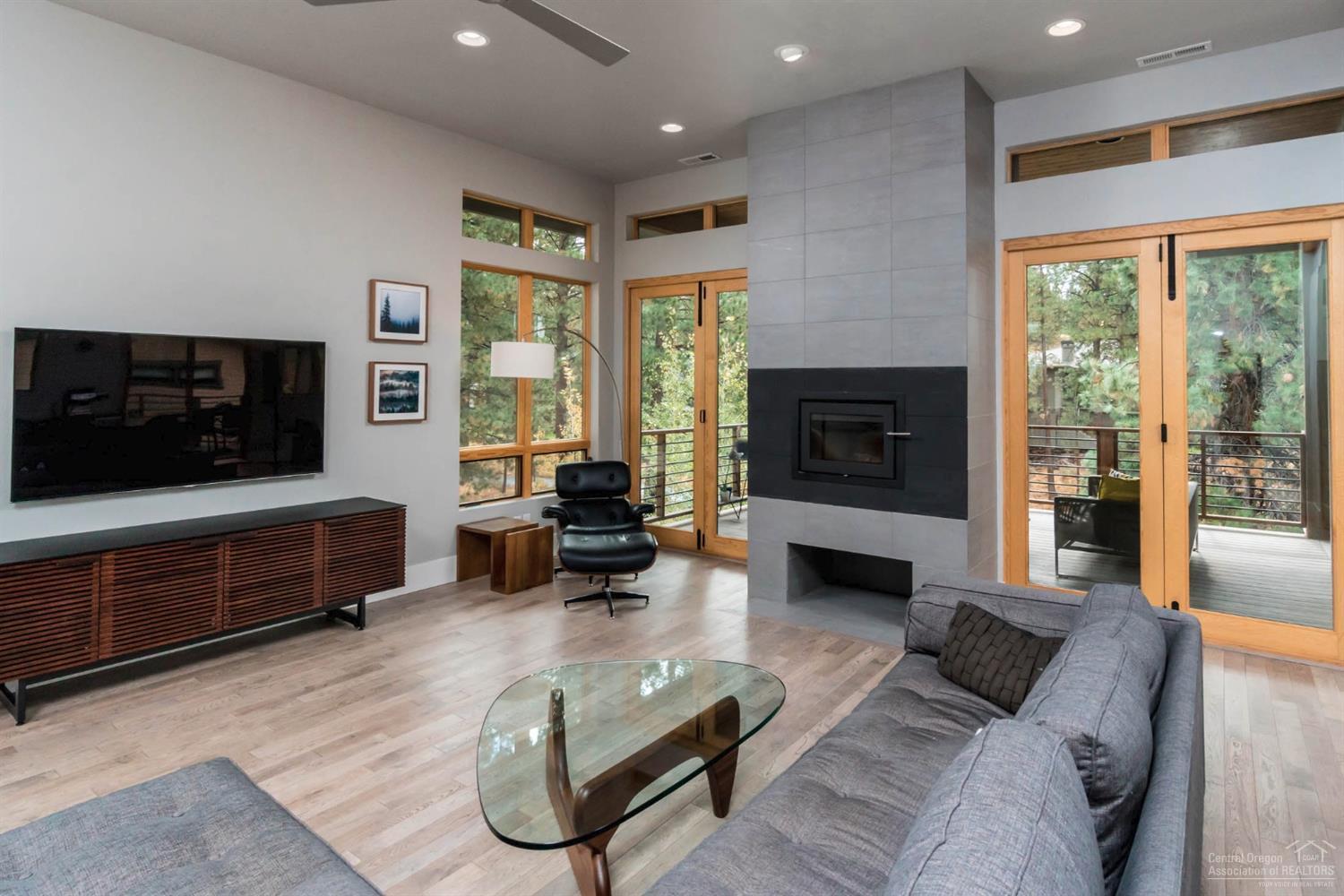 Skyliner Summit - Residential