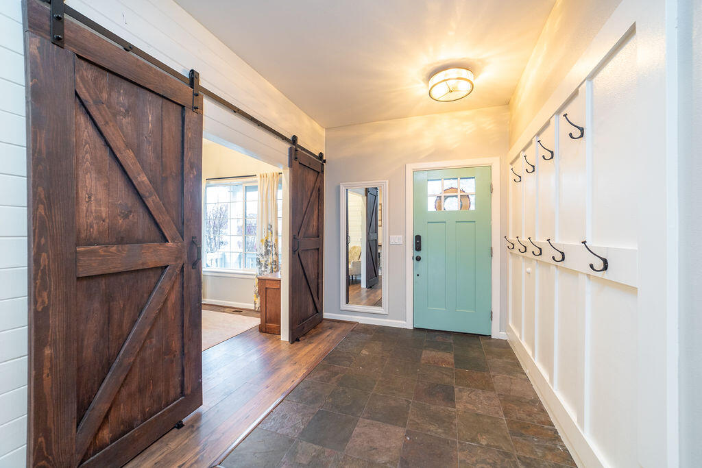 Jonahs Landing - Residential