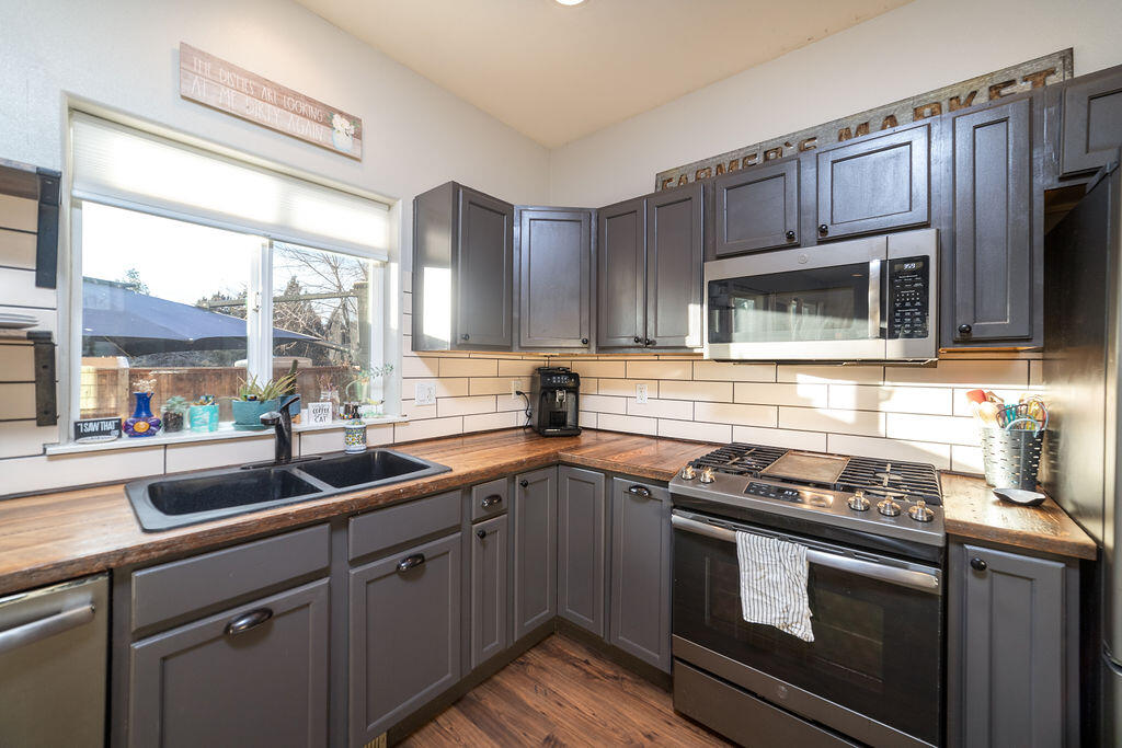 Jonahs Landing - Residential