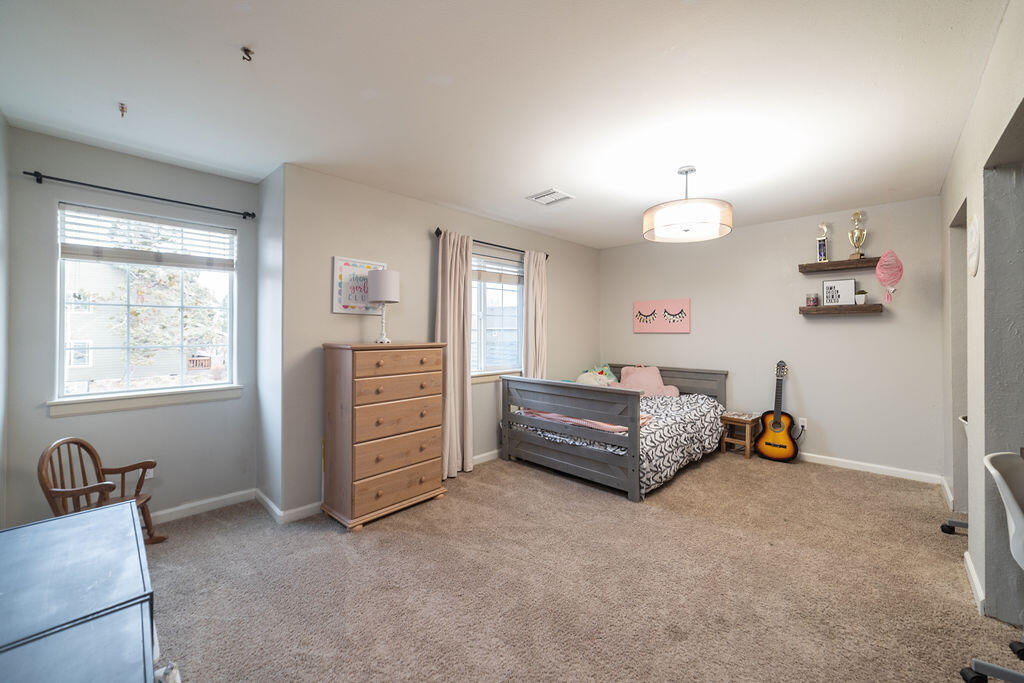 Jonahs Landing - Residential