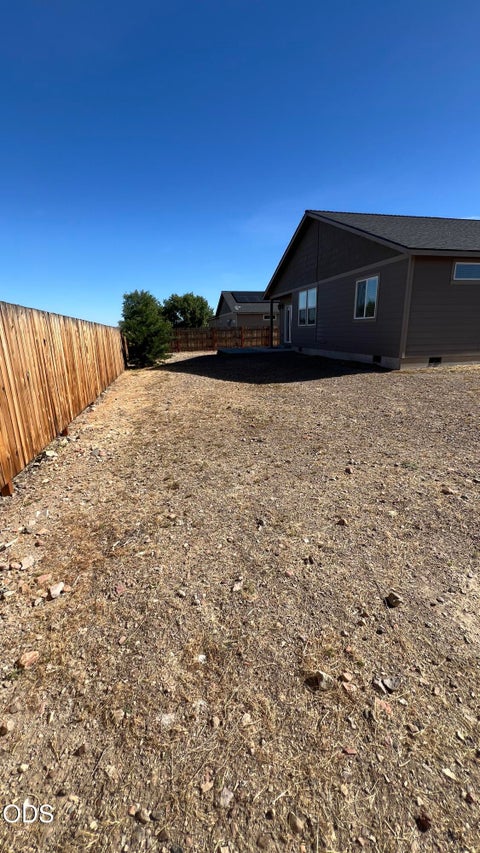 Tiny photo for 898 SE Strawberry Lane, Madras, OR 97741 (MLS # 220224498)