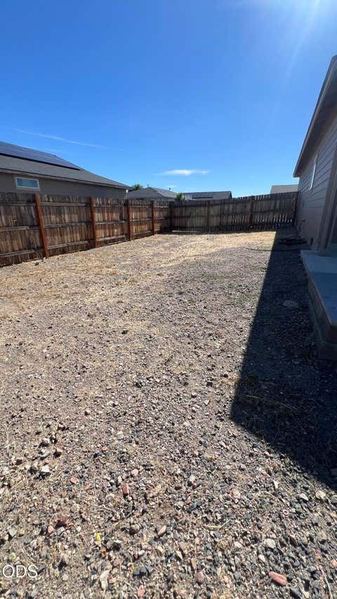 Tiny photo for 898 SE Strawberry Lane, Madras, OR 97741 (MLS # 220224498)