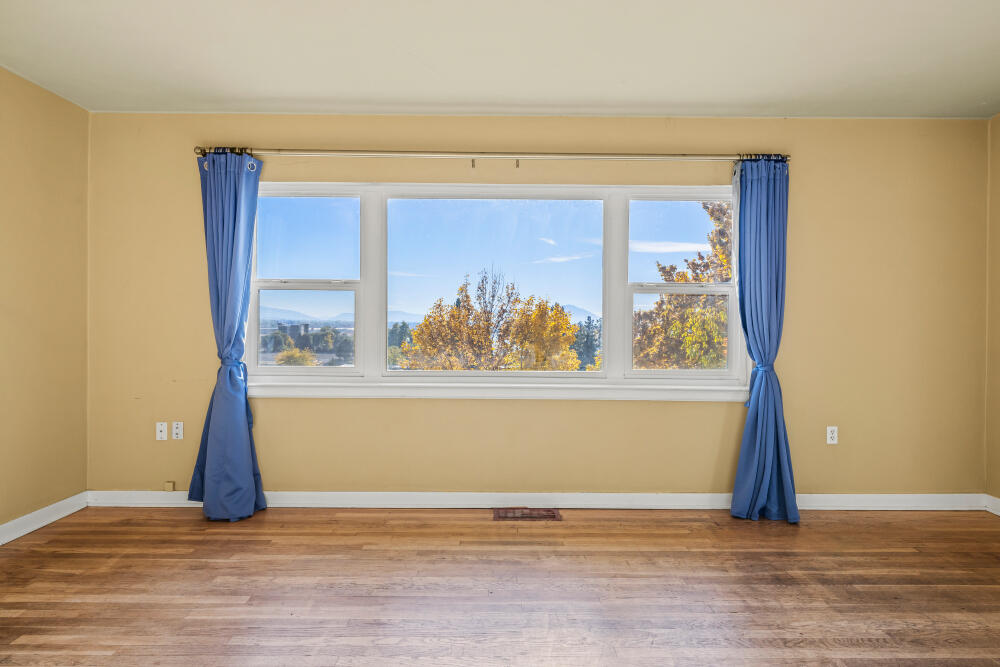 Klamath Falls -Ewauna Heights Addition - Residential Income