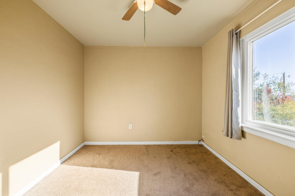 Klamath Falls -Ewauna Heights Addition - Residential Income