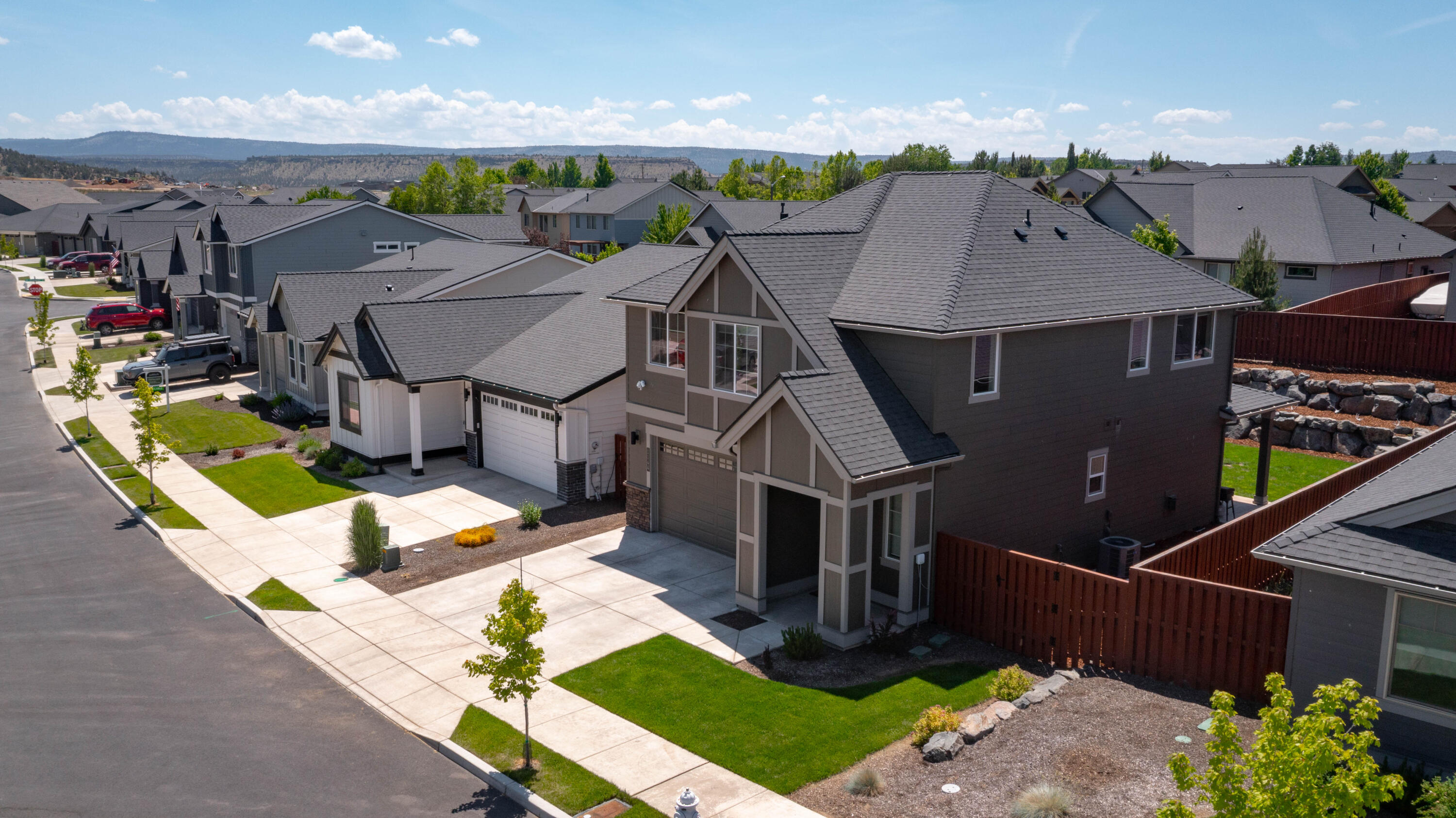 1144 NE Henry Drive