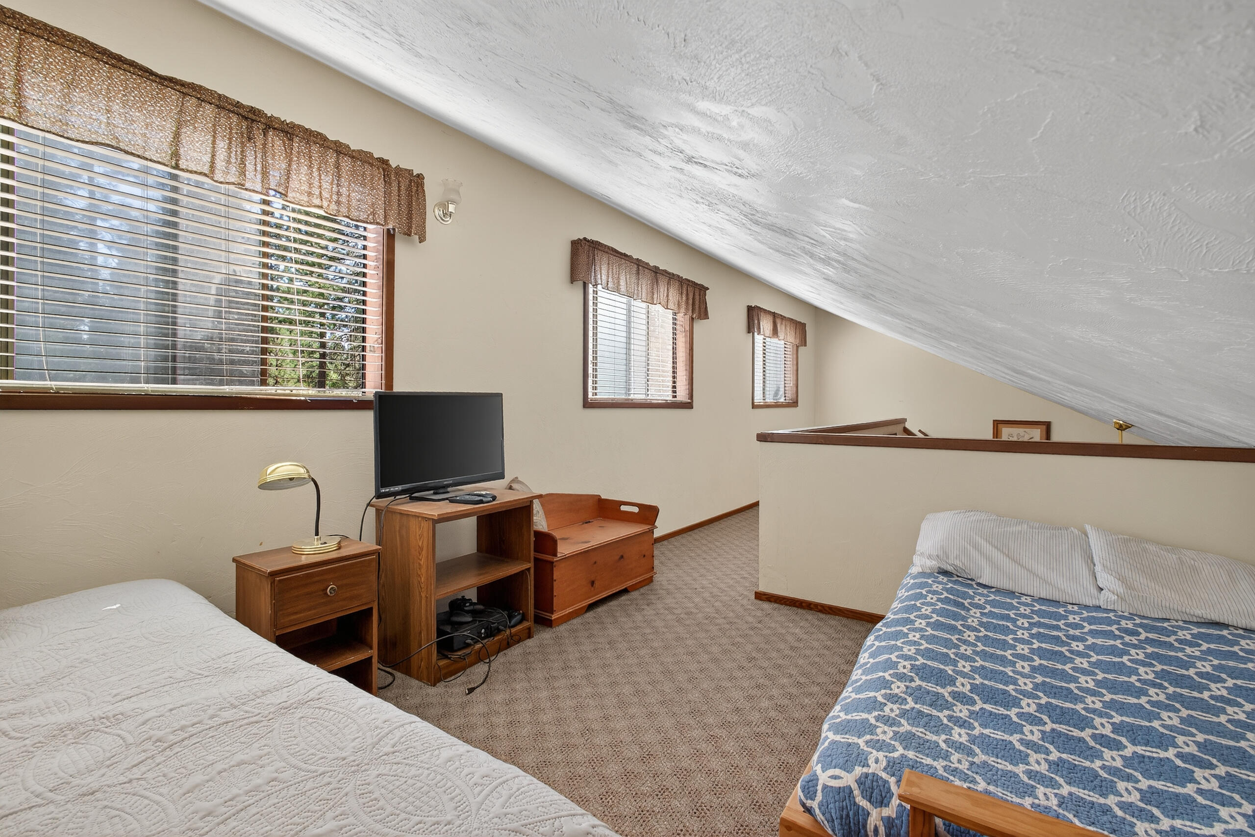 Ponderosa Pines - Residential