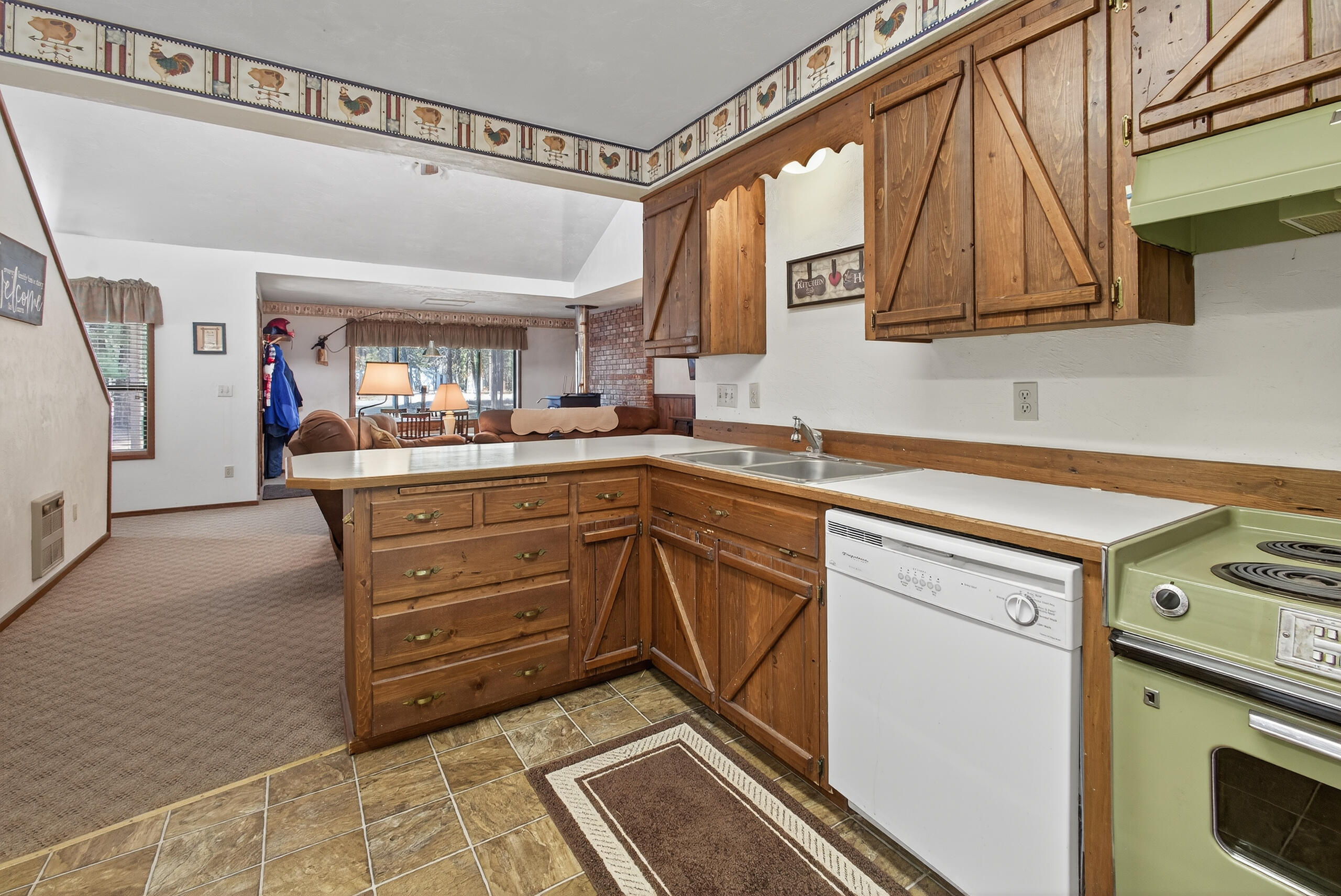 Ponderosa Pines - Residential