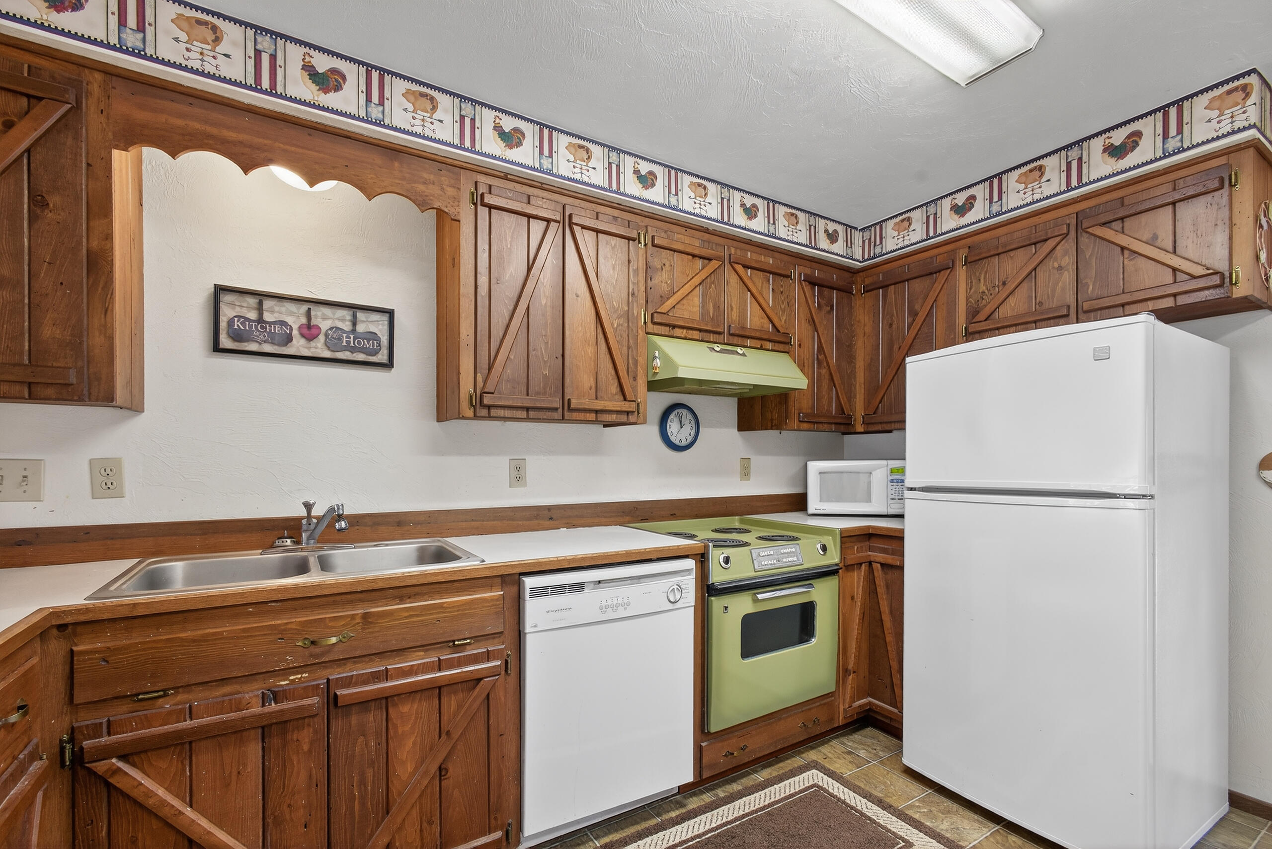 Ponderosa Pines - Residential