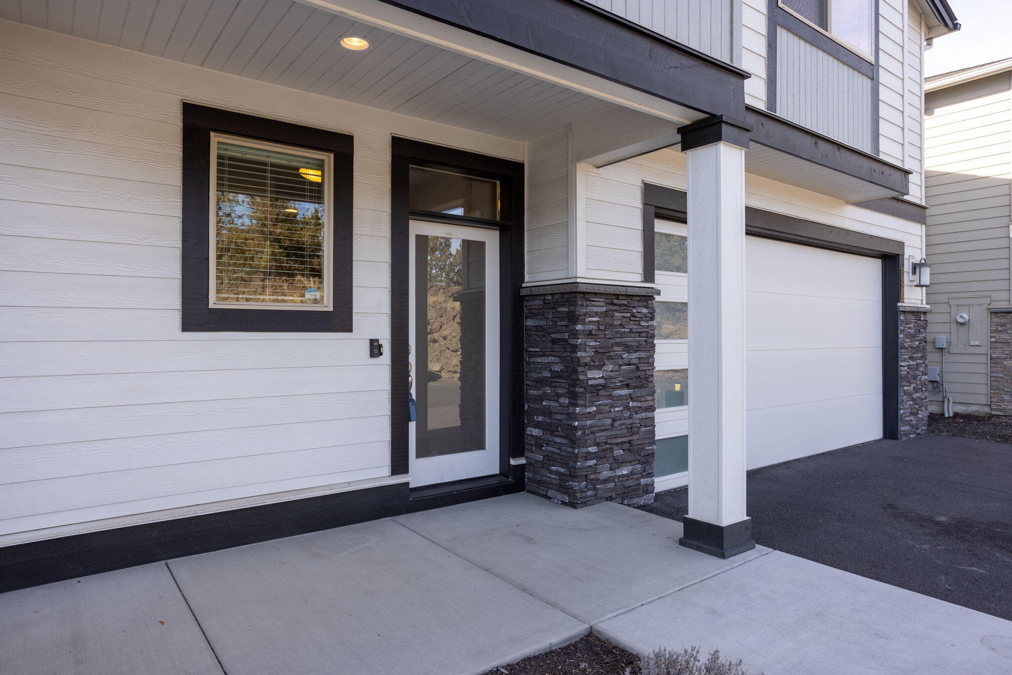 Lava Ridges - Residential