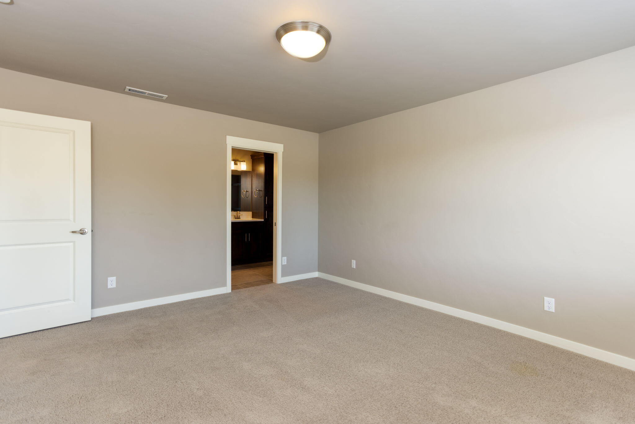 Lava Ridges - Residential