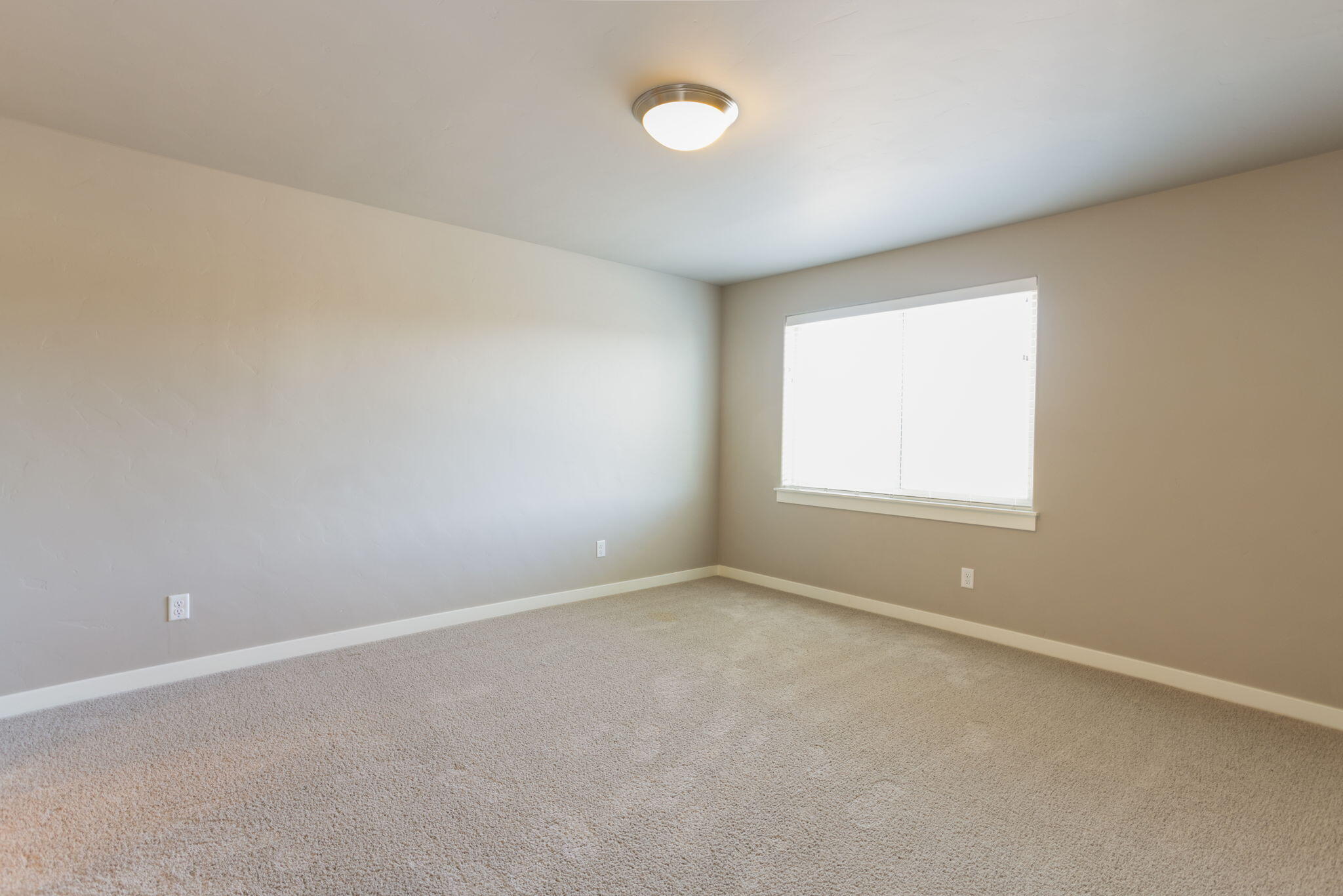 Lava Ridges - Residential