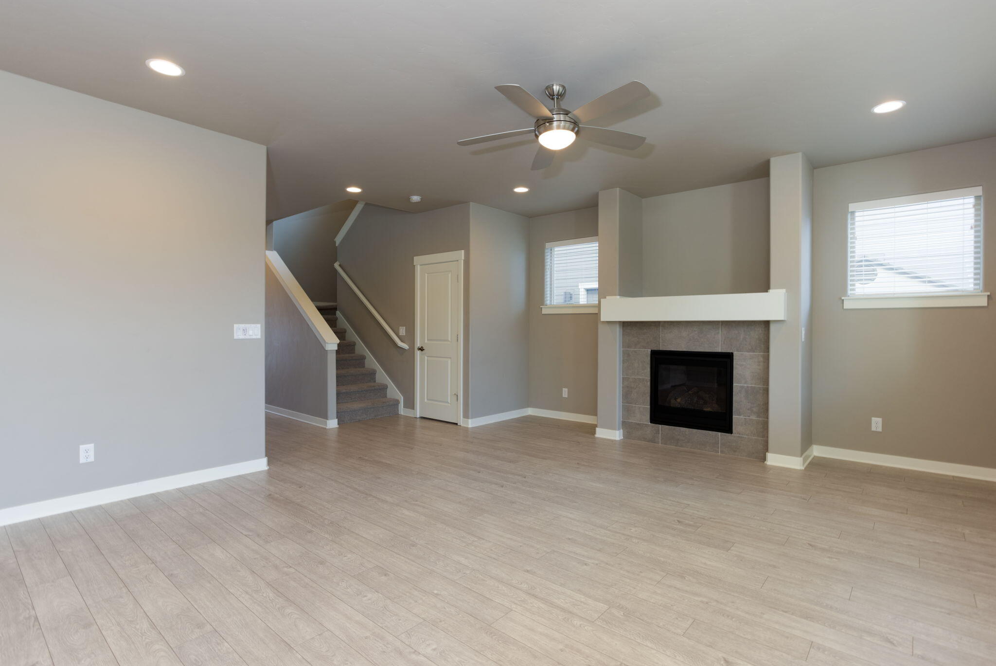 Lava Ridges - Residential