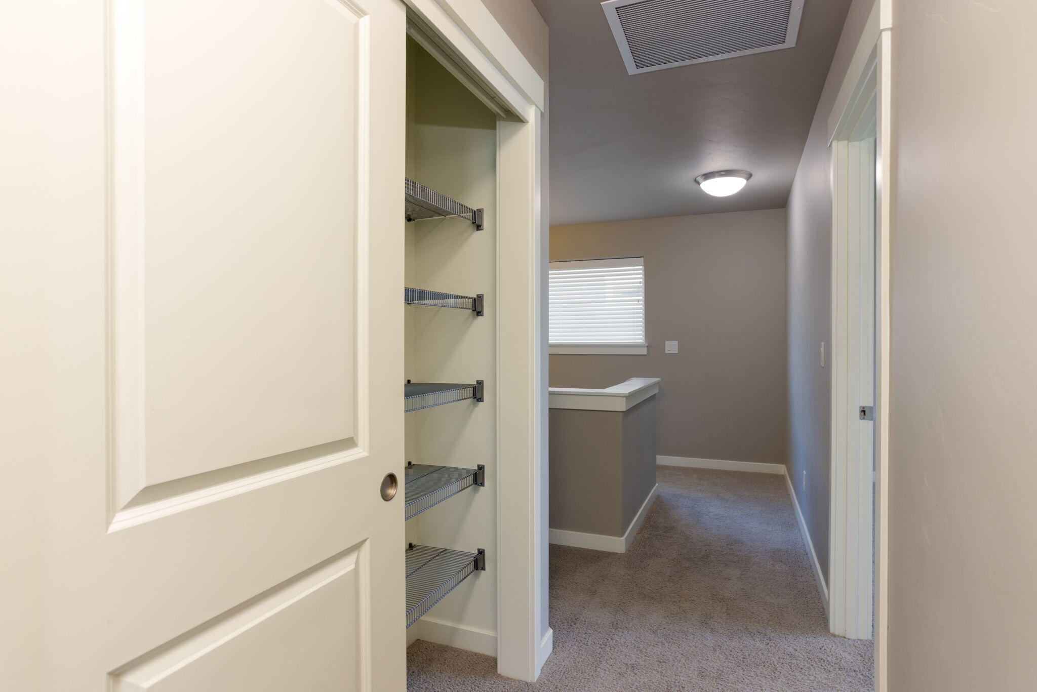 Lava Ridges - Residential