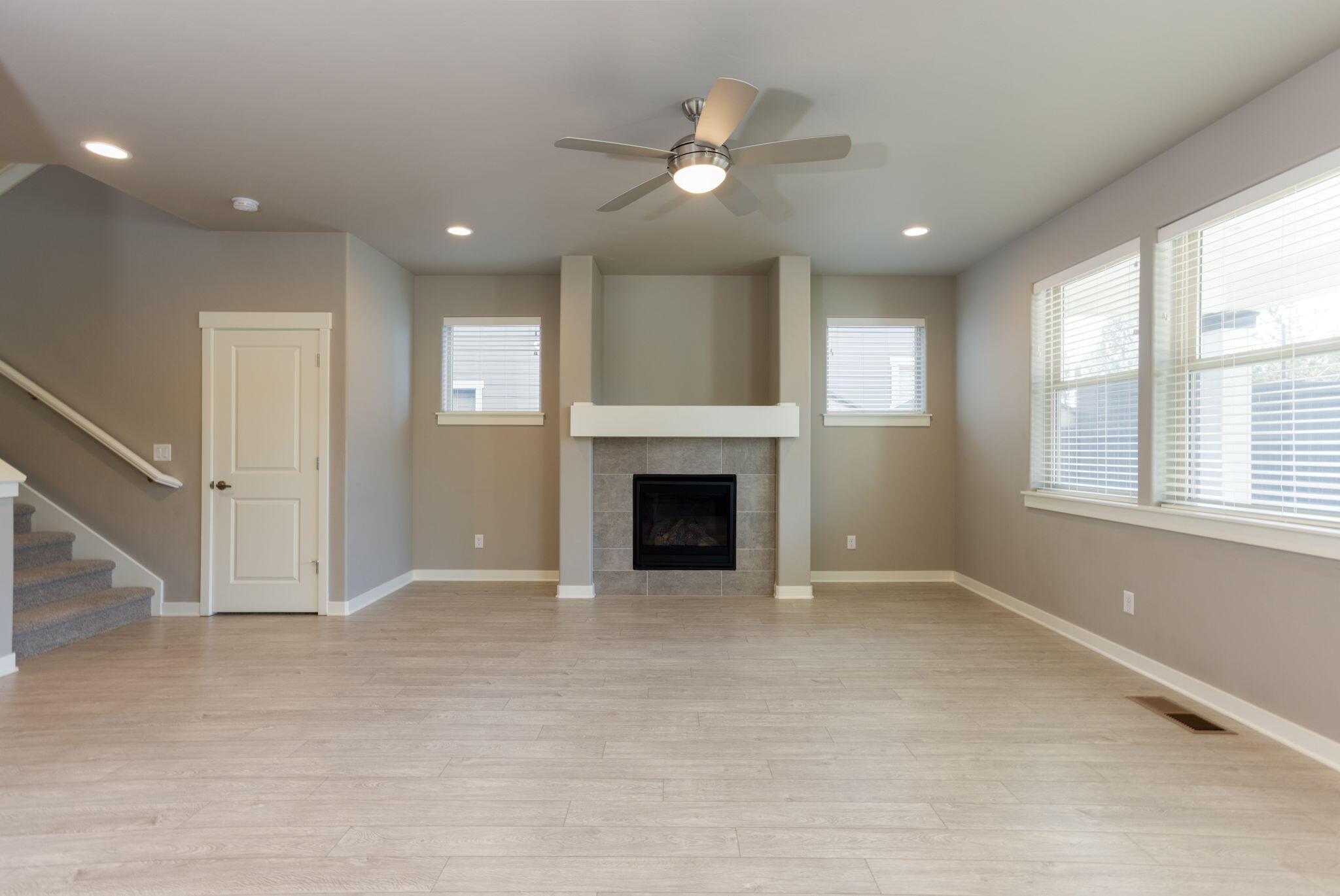 Lava Ridges - Residential