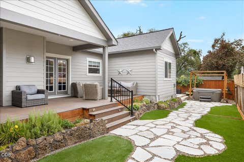 Tiny photo for 48 Black Oak Drive, Medford, OR 97504 (MLS # 220225740)