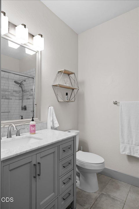 Tiny photo for 48 Black Oak Drive, Medford, OR 97504 (MLS # 220225740)
