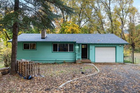 Tiny photo for 1153 Wards Creek Road, Rogue River, OR 97537 (MLS # 220211389)