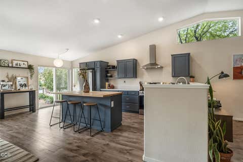Tiny photo for 63152 Watercress Way, Bend, OR 97701 (MLS # 220227332)