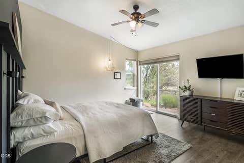 Tiny photo for 63152 Watercress Way, Bend, OR 97701 (MLS # 220227332)