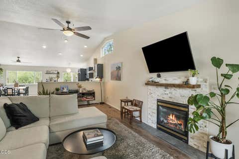 Tiny photo for 63152 Watercress Way, Bend, OR 97701 (MLS # 220227332)