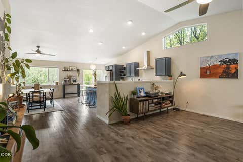 Tiny photo for 63152 Watercress Way, Bend, OR 97701 (MLS # 220227332)