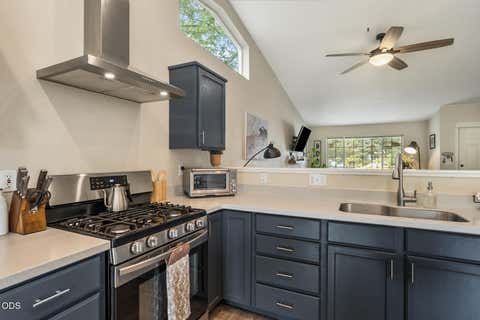 Tiny photo for 63152 Watercress Way, Bend, OR 97701 (MLS # 220227332)