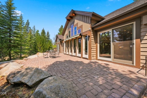 Tiny photo for 16863 Royal Coachman Drive, Sisters, OR 97759 (MLS # 220226703)