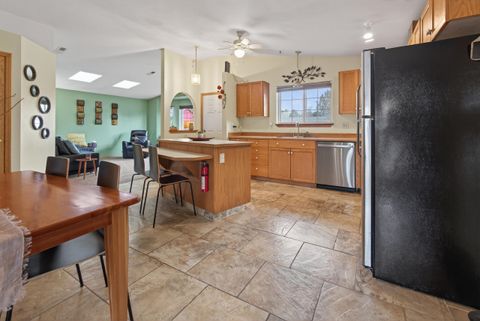 Tiny photo for 1881 NE Providence Drive, Bend, OR 97701 (MLS # 220212553)