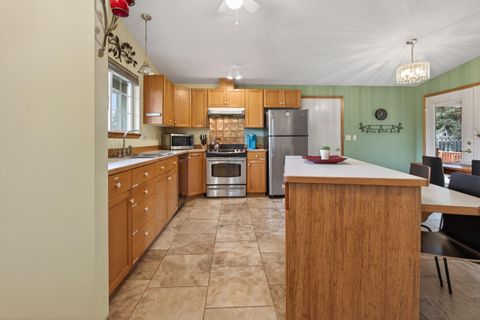 Tiny photo for 1881 NE Providence Drive, Bend, OR 97701 (MLS # 220212553)