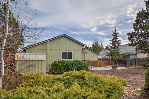 Tiny photo for 1881 NE Providence Drive, Bend, OR 97701 (MLS # 220212553)