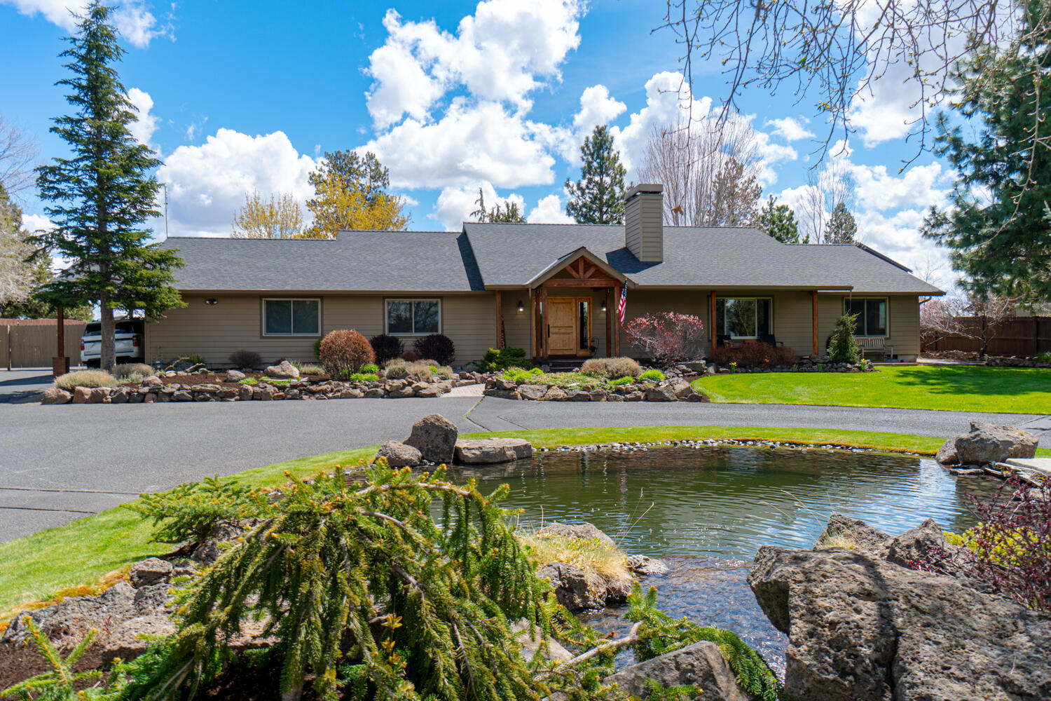 Falcon Sky Estate - Residential