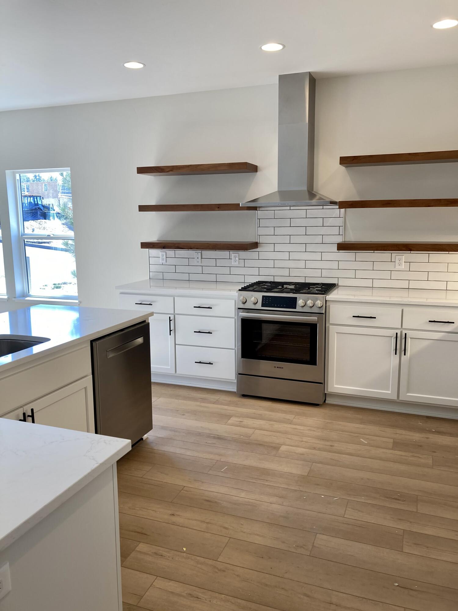 Three Pines - Residential