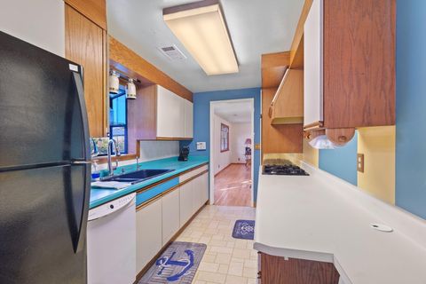 Tiny photo for 1067 SE Ashley Place, Grants Pass, OR 97526 (MLS # 220212576)