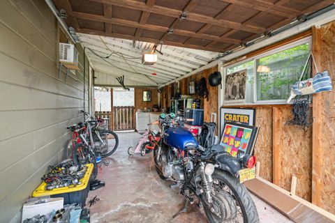 Tiny photo for 1516 Wilson Place, Medford, OR 97504 (MLS # 220220020)