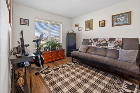 Tiny photo for 1225 NW Willow Parkway Road, Madras, OR 97741 (MLS # 220217489)