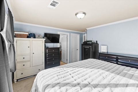 Tiny photo for 2491 Destiny Lane, Medford, OR 97501 (MLS # 220212359)