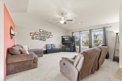 Tiny photo for 2491 Destiny Lane, Medford, OR 97501 (MLS # 220212359)