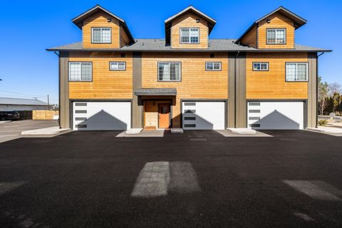 1441 NW 4th Street Redmond OR 97756