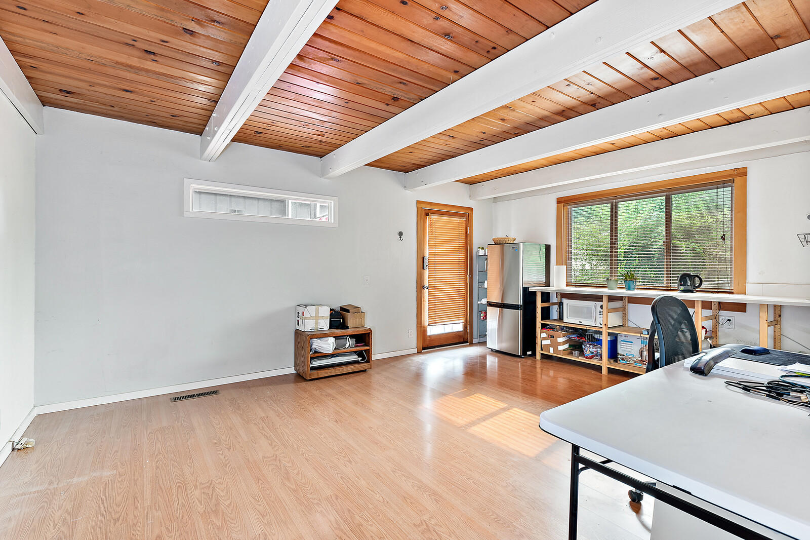 Country Club Manor - Residential