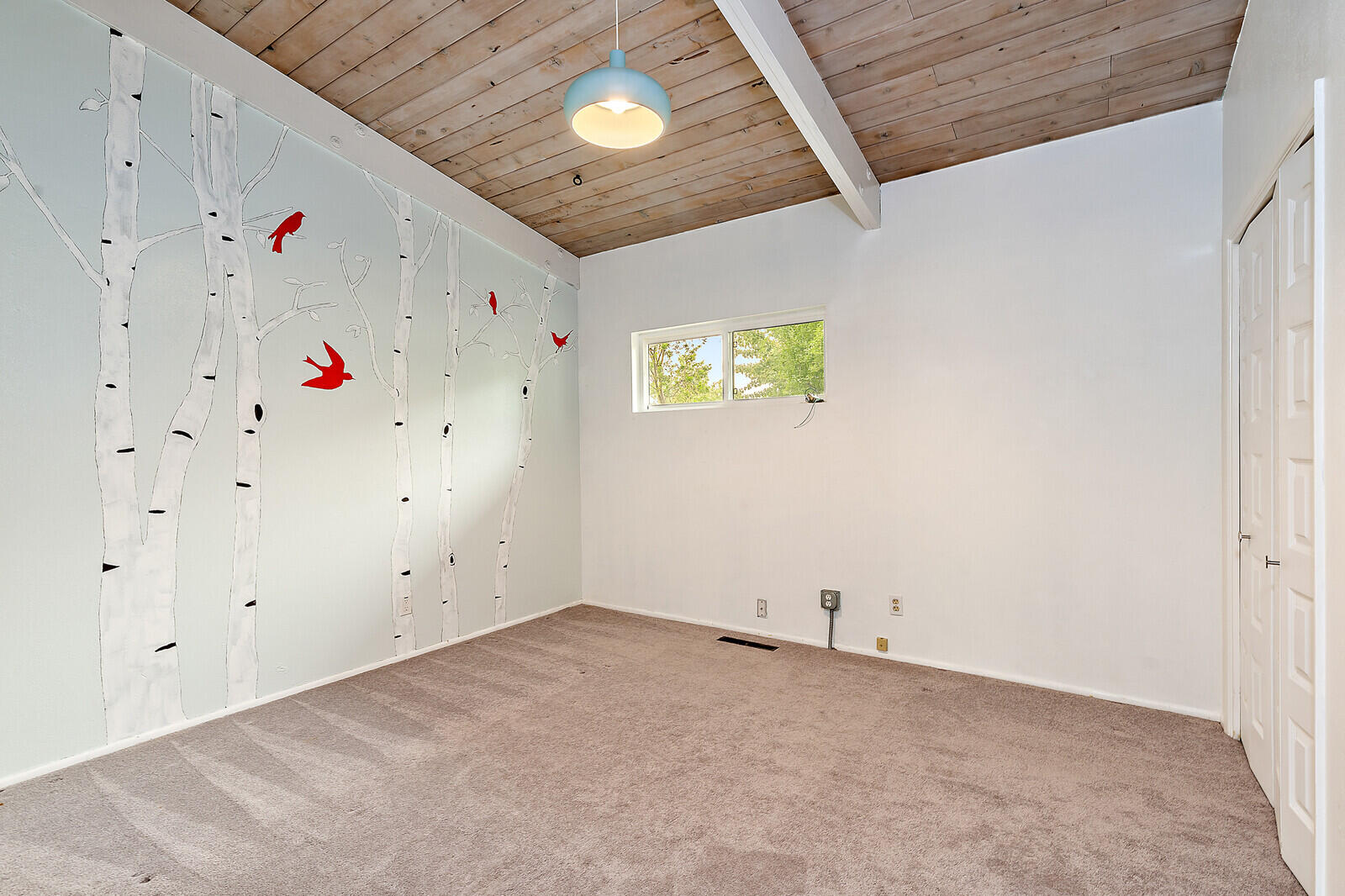 Country Club Manor - Residential