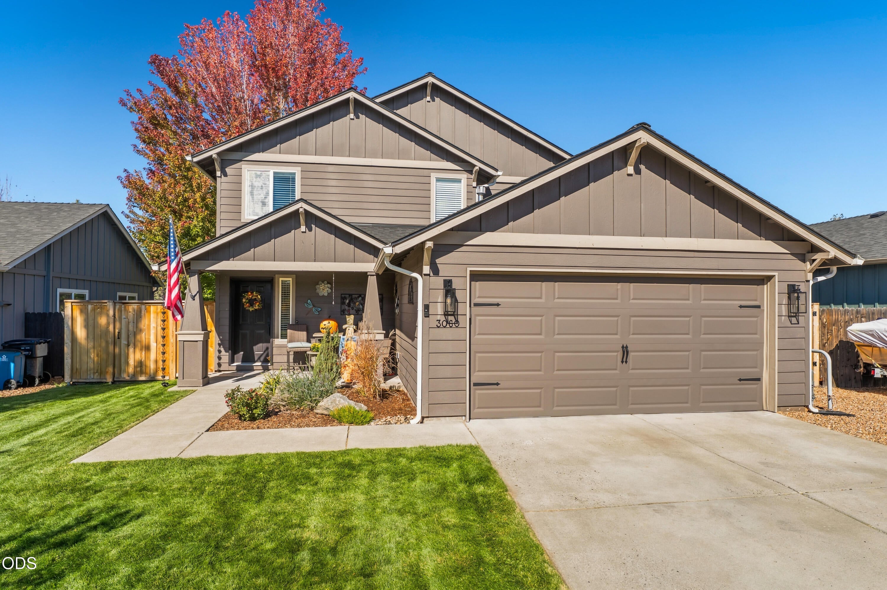 3060 NE Yellow Ribbon Drive