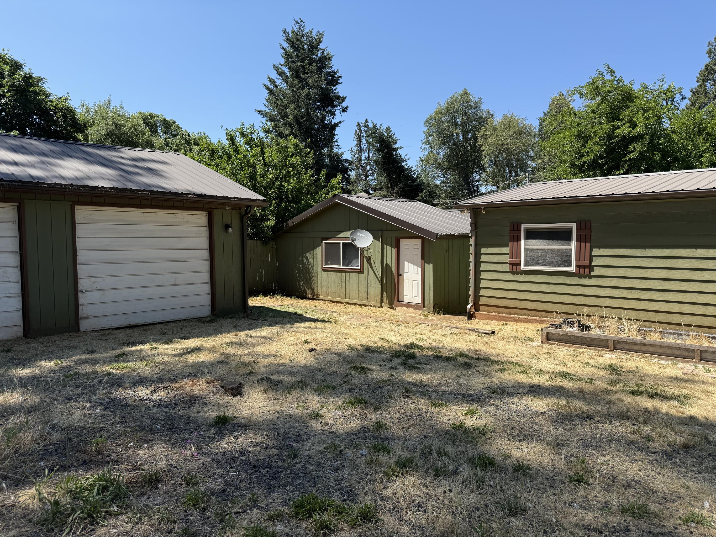Bluff Additions To Butte Falls - Residential